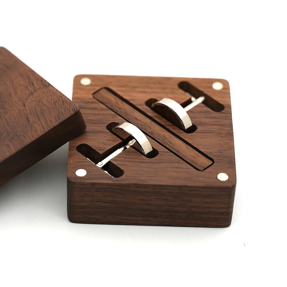 Niestandardowe grawerowane dre – Cufflink Box Set recenzja i cena